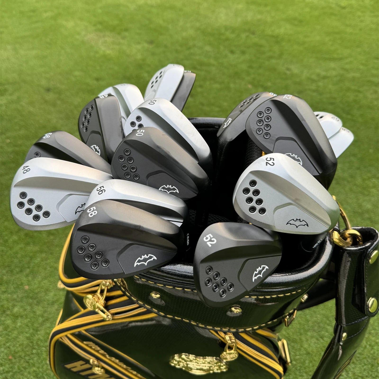 Super Bat Golf Wedges Forged 48 50 52 54 56 58 60 62 Degree With S200 Steel Shaft Full CNC Milled Face Sand Wedge RH Golf Clubs