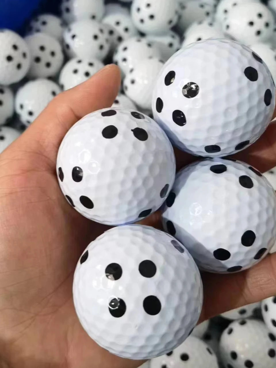 KGOLF Golf Simulator Special Ball Bla Dot Golf Ball Profional Distance Double Layer Structure Sports Fitn Fans Supplies
